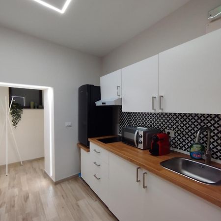 カターニアLa Casa Nel Cortileアパートメント エクステリア 写真